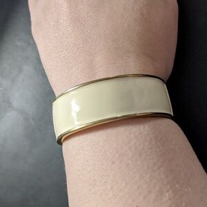 GOLD Tone Cream Enamel Hinged Cuff Bangle Statement Bracelet